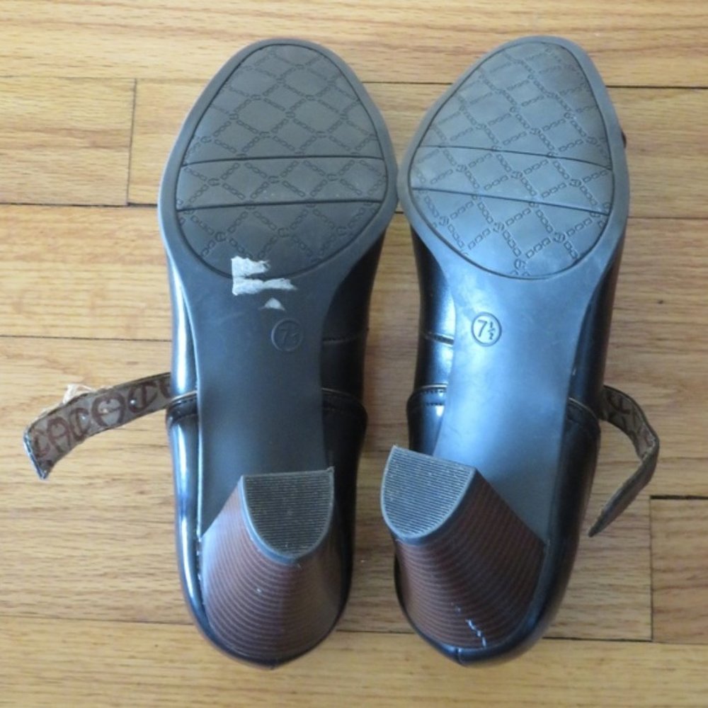 Questa Mary Jane Pumps | Chocolate - Picture 5 of 10